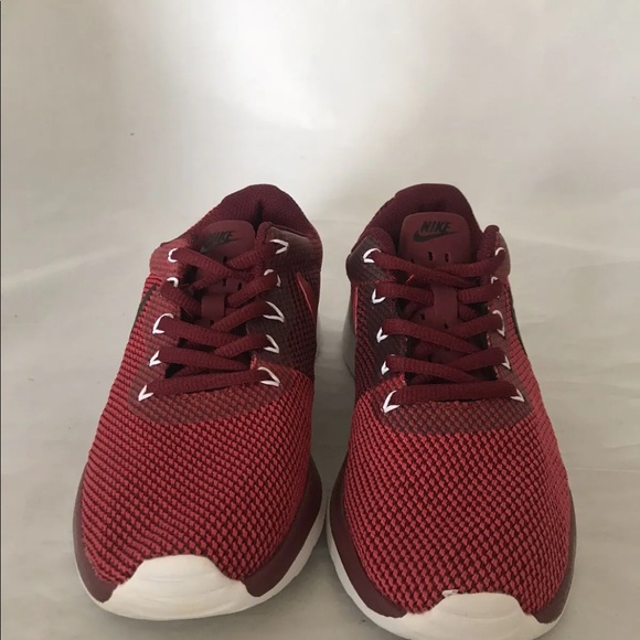 New Nike Women’s Tanjun Racer Sneakers Team Red/ Black Gymn Red White 5.6 - Picture 5 of 11